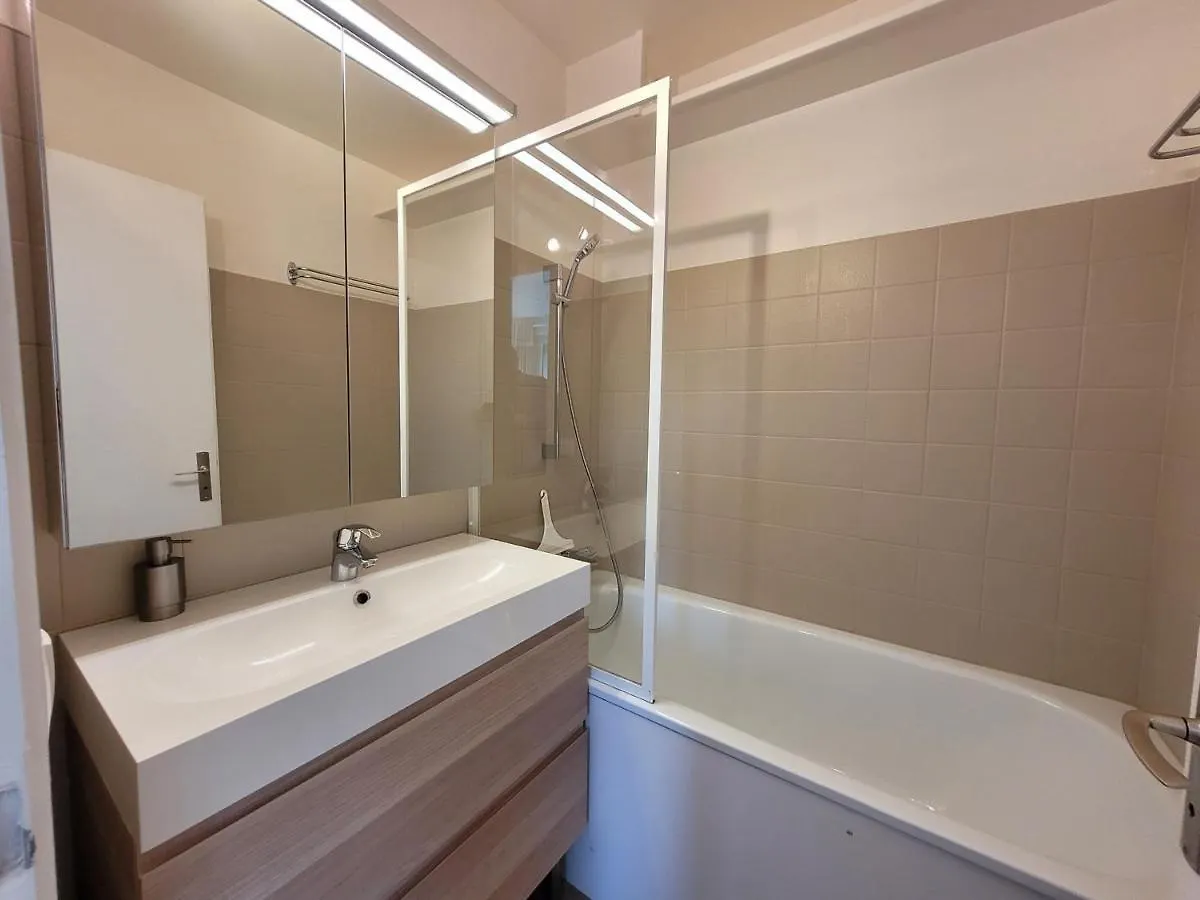 Apartment Appartement Skis Aux Pieds Avec Piscine, Renove Et Confortable - Fr-1-598-18 Les Gets France