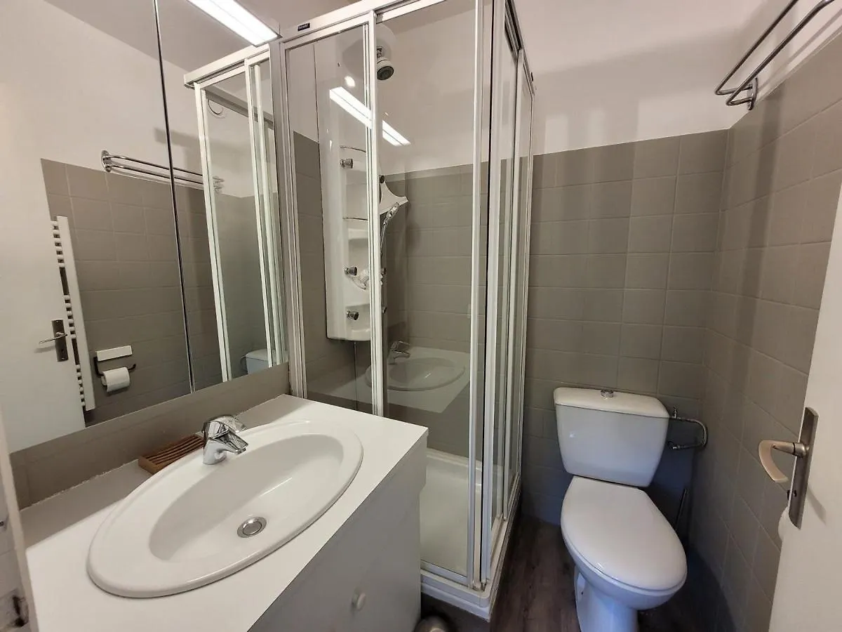 Appartement Skis Aux Pieds Avec Piscine, Renove Et Confortable - Fr-1-598-18 Les Gets